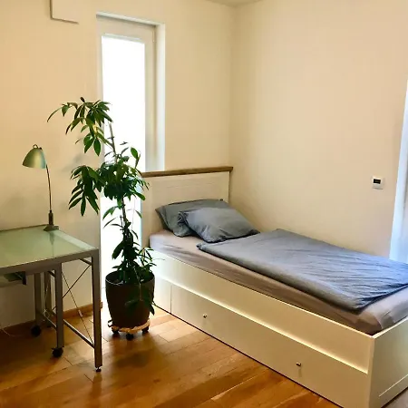 דירה Aachen, Moderne Und Gehobene 3 Zimmer- Ferienwohnung Am Dreilaenderpunkt D-Nl-B